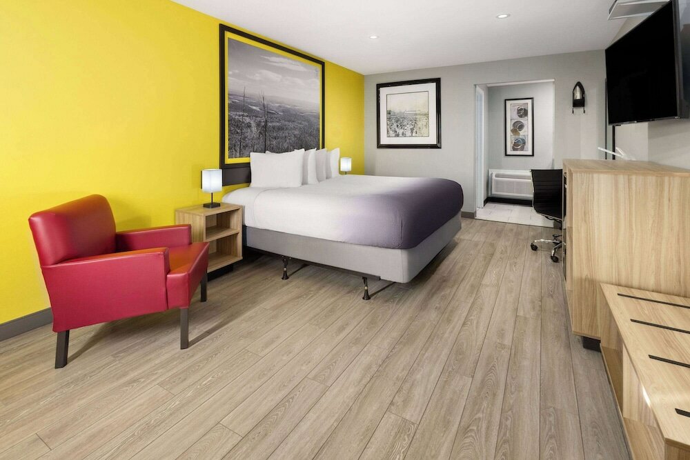 Фото Forest Hill Inn