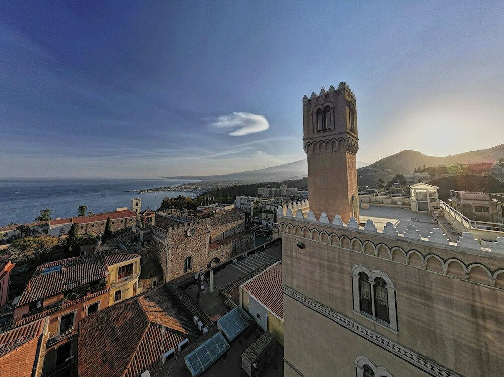 Фото Palazzo Vecchio Taormina