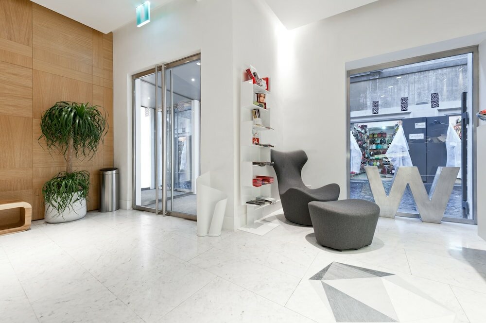 Фото Hotel White