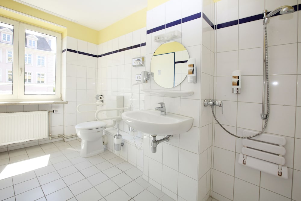 Фото A&o München Hackerbrücke