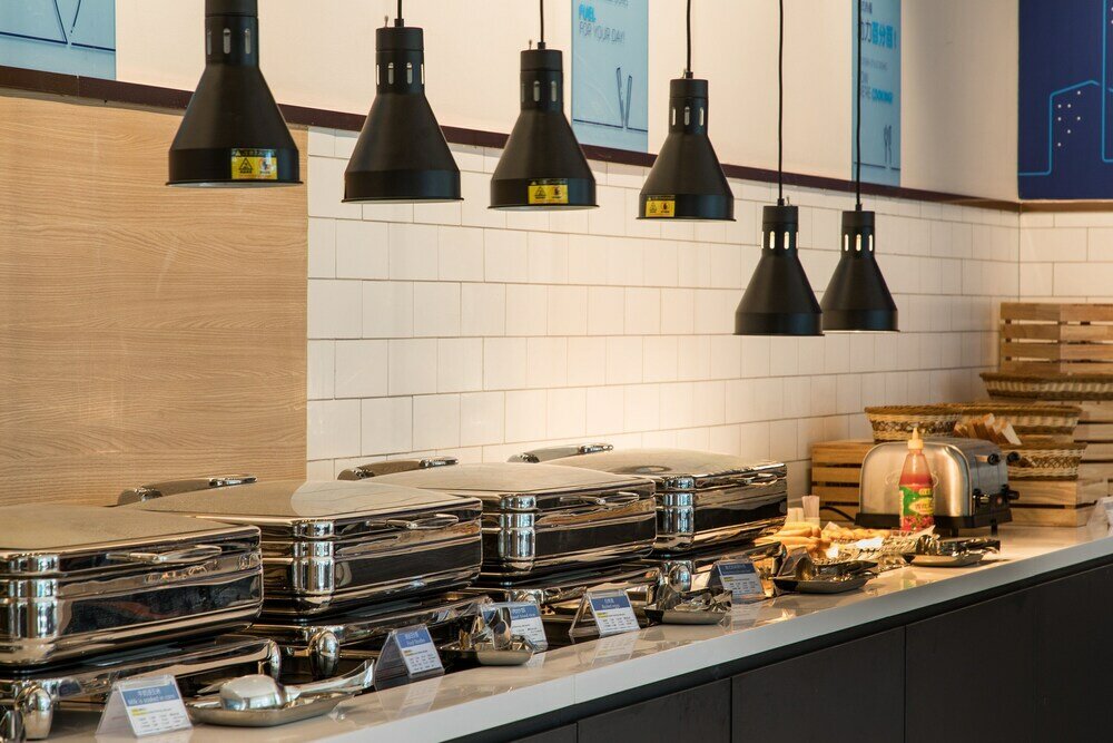 Фото Holiday Inn Express Shenzhen Haiyuan City