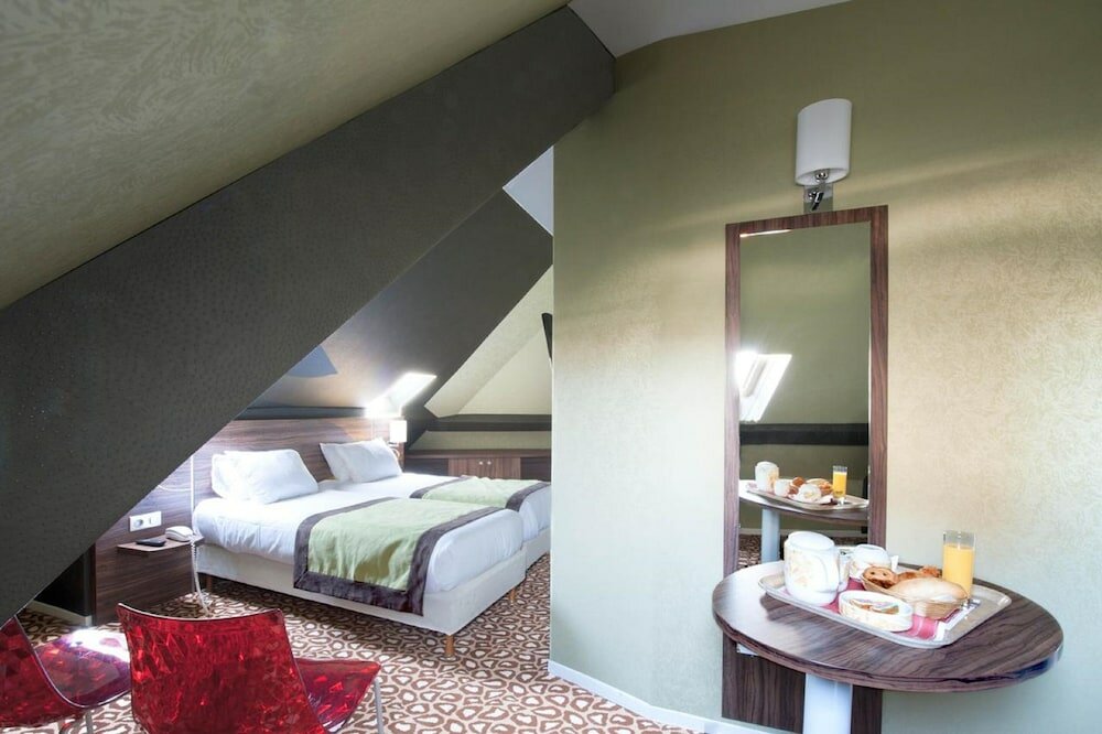 Фото Berkeley Hotel