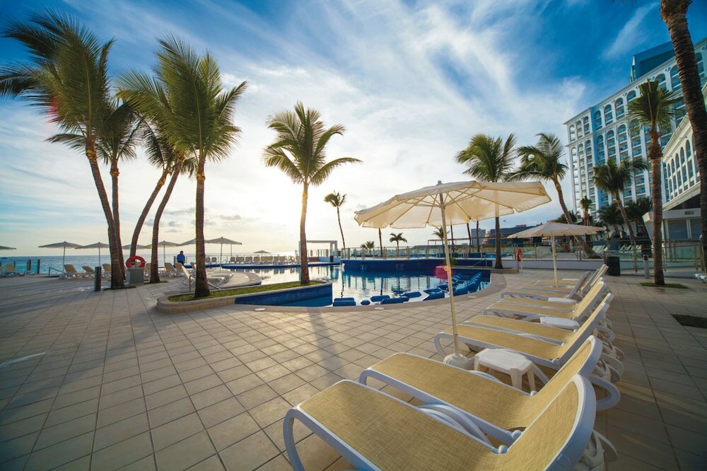 Фото Hotel Riu Cancun
