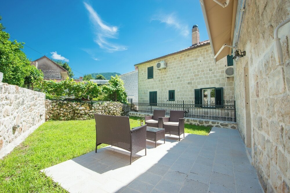 Фото Conte Hotel