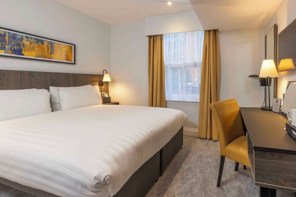 Фото Best Western Kensington Olympia Hotel