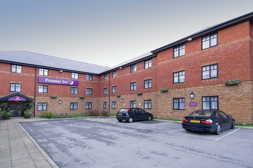 Hotel Premier Inn Manchester Tameside Hyde, England, photo