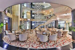 Гостиница Kings Park Hotel