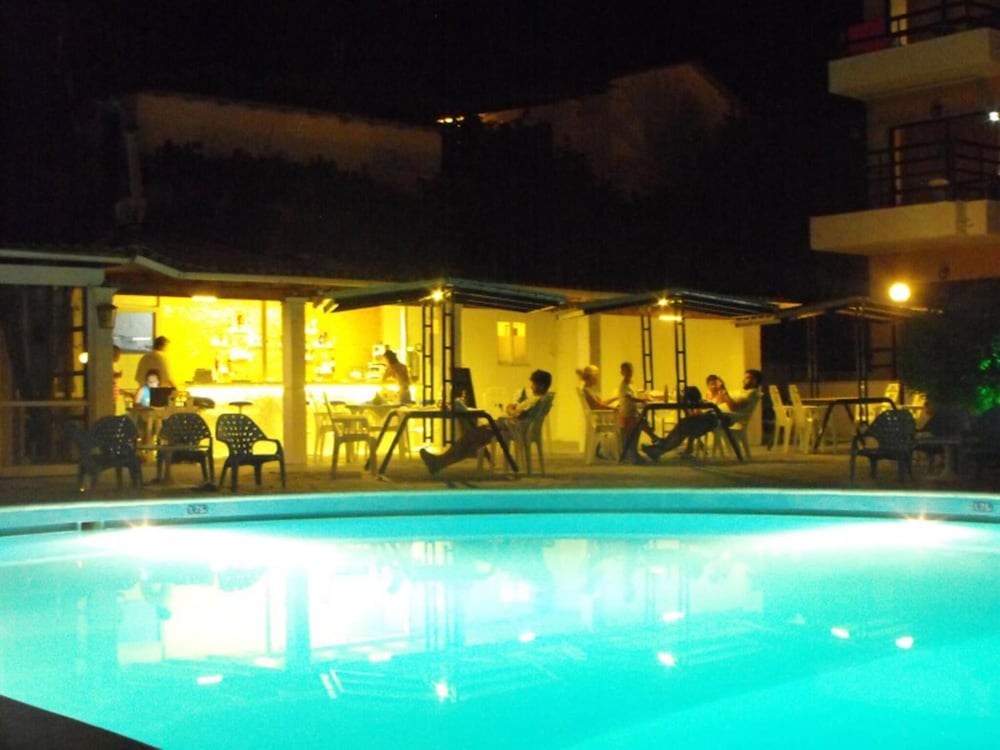 Фото Le Mirage Hotel