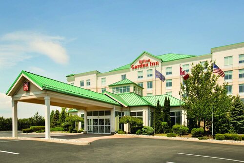 Внешний вид отеля Hilton Garden Inn Niagara-On-The-Lake в Ниагара-он-Лейке, фото 1