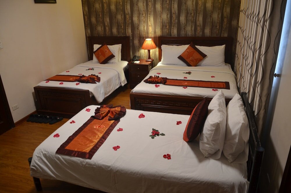 Фото Phoenix Legend Hotel