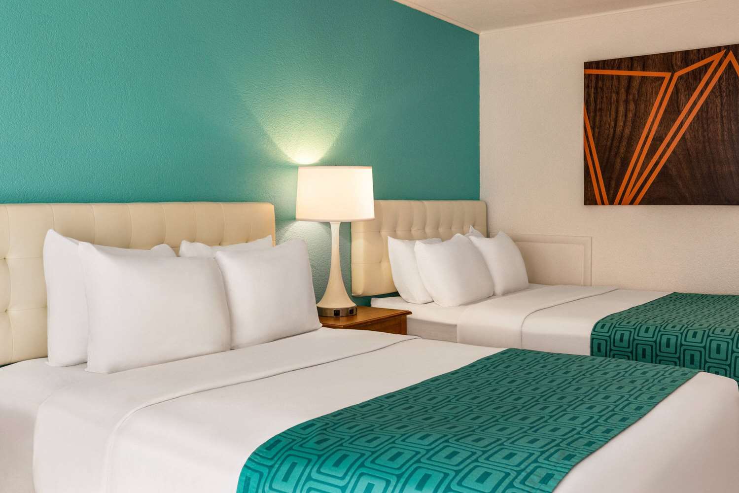 Фото Howard Johnson by Wyndham Ocean City Oceanfront