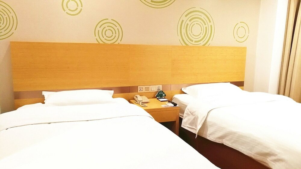 Фото Greentree Inn Jingan Xinzha Road