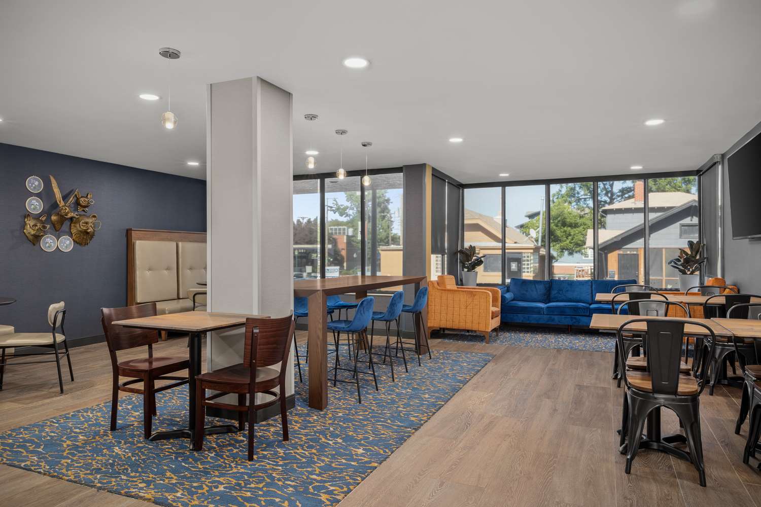 Фото Hotel Westport Kansas City, Tapestry Collection by Hilton