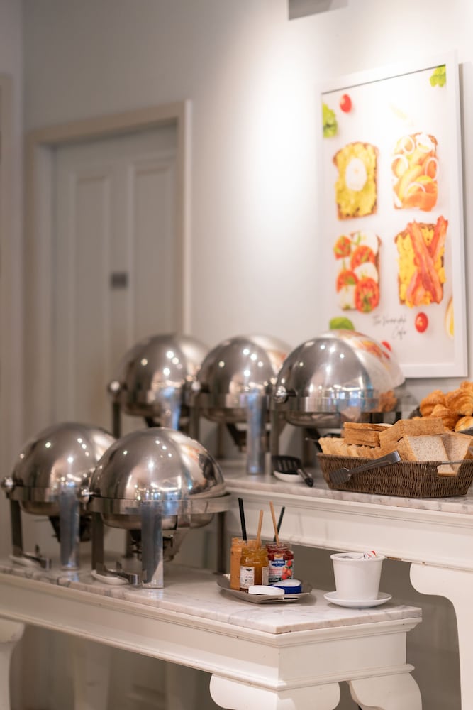 Фото The Verandah