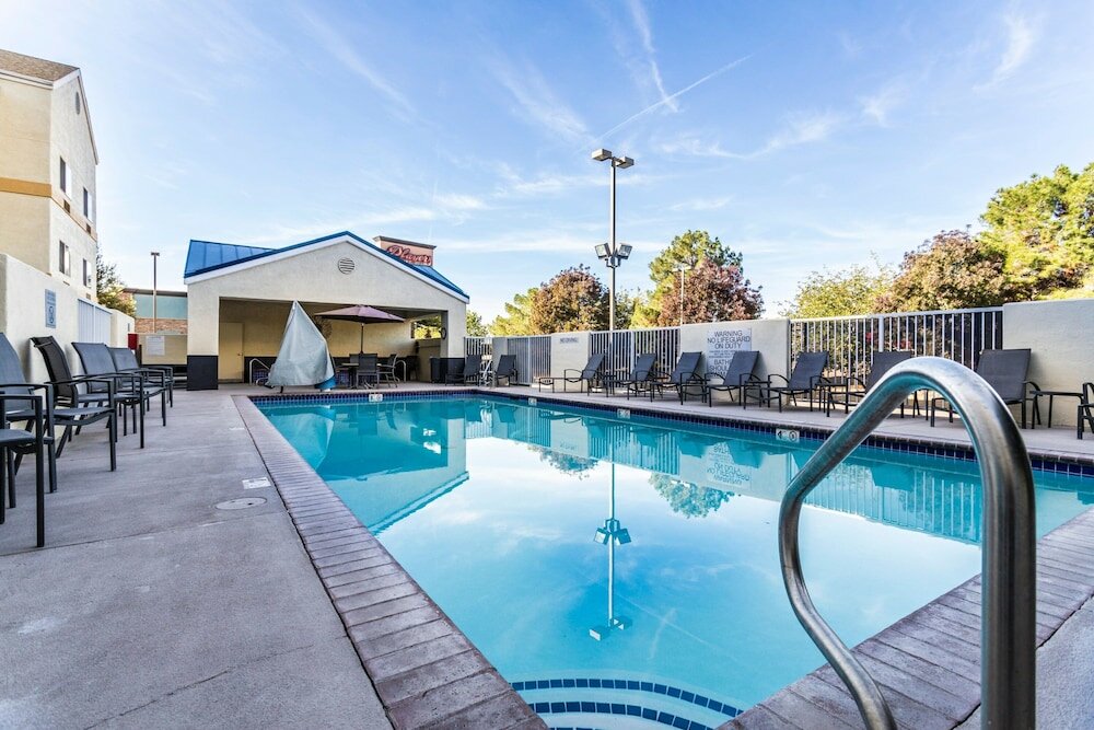 Фото Fairfield Inn by Marriott St. George