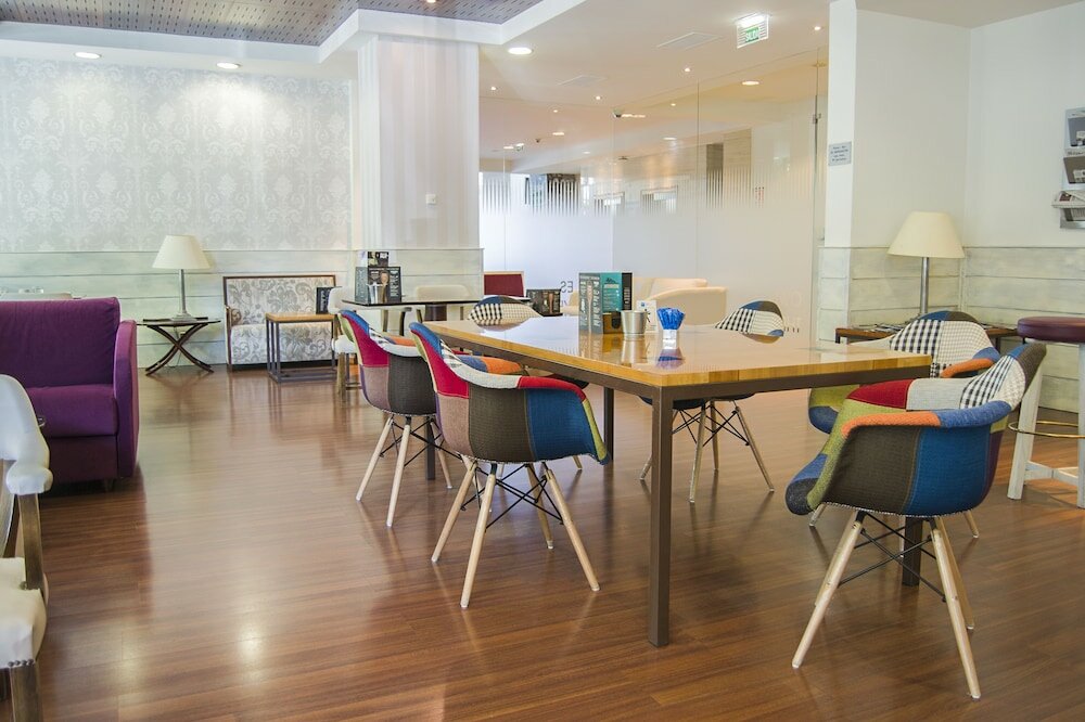 Фото Hotel Zentral Gijón Rey Pelayo