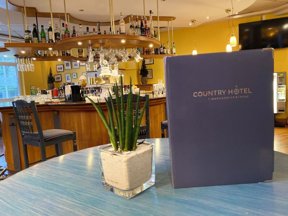 Фото Country Hotel Timmendorfer Strand