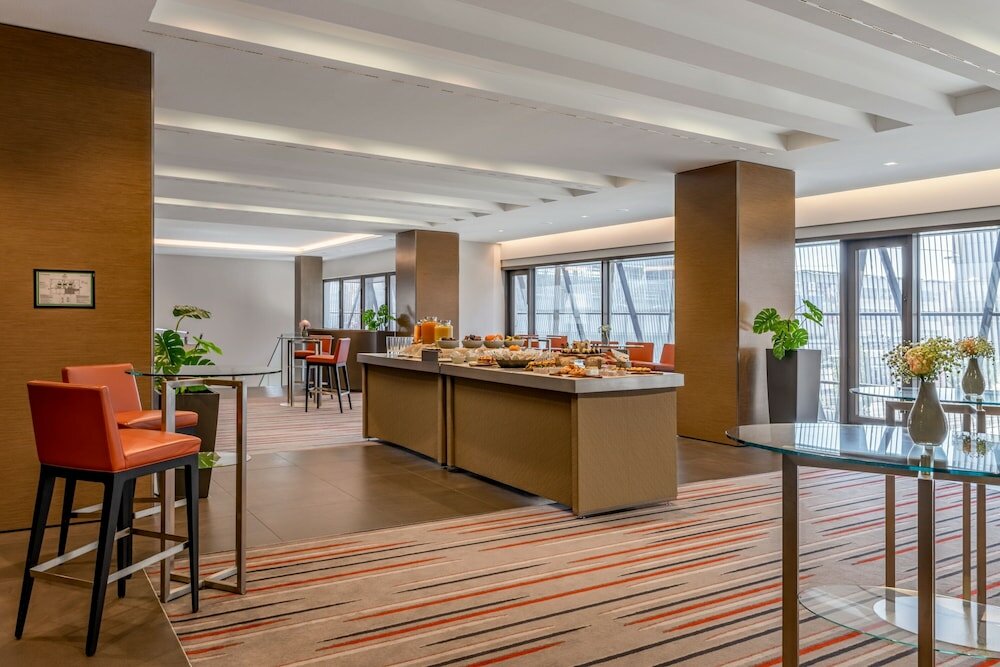 Фото Sheraton Zurich Hotel