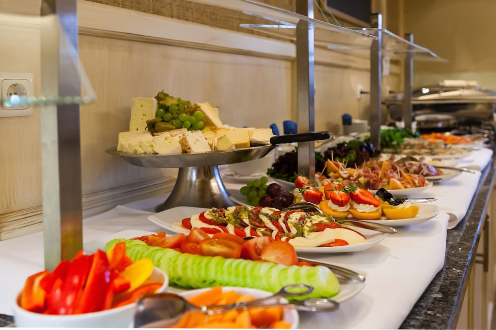 Фото Hotel Vier Jahreszeiten Kühlungsborn