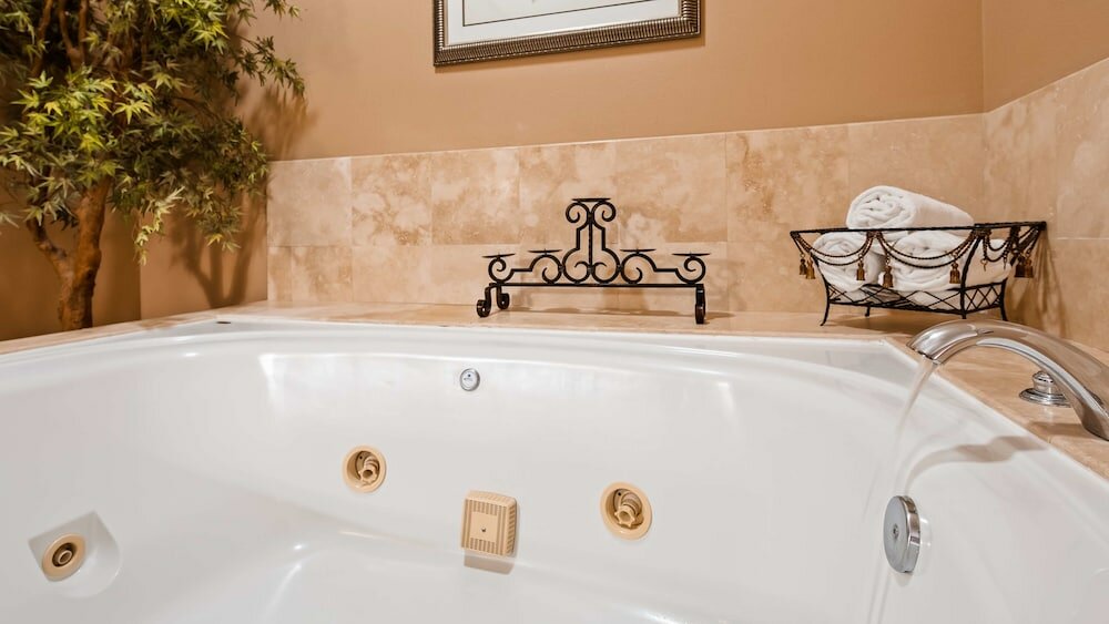 Фото Best Western Plus Route 66 Glendora Inn