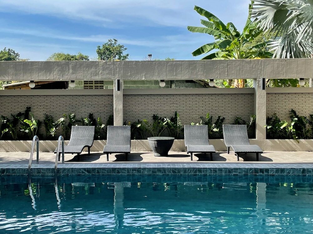 Фото Garden Paradise Hotel & Serviced Apartment