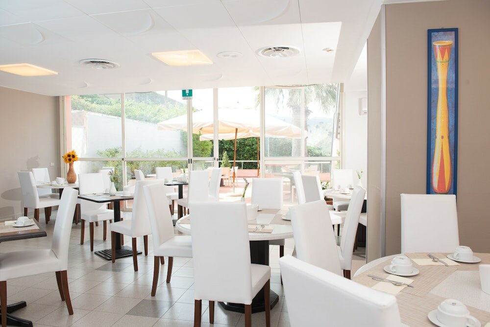 Фото Hotel Bel 3