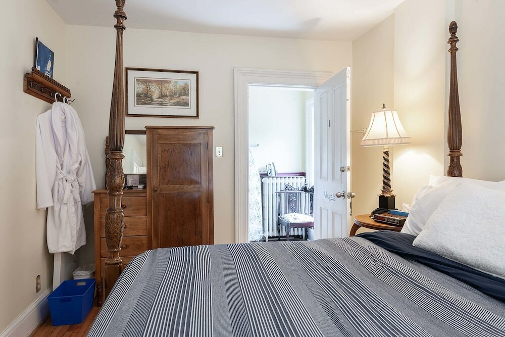 Фото Stone Maiden Inn