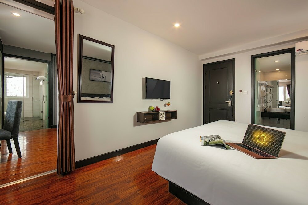 Фото Hanoi La Palm Premier Hotel&Spa