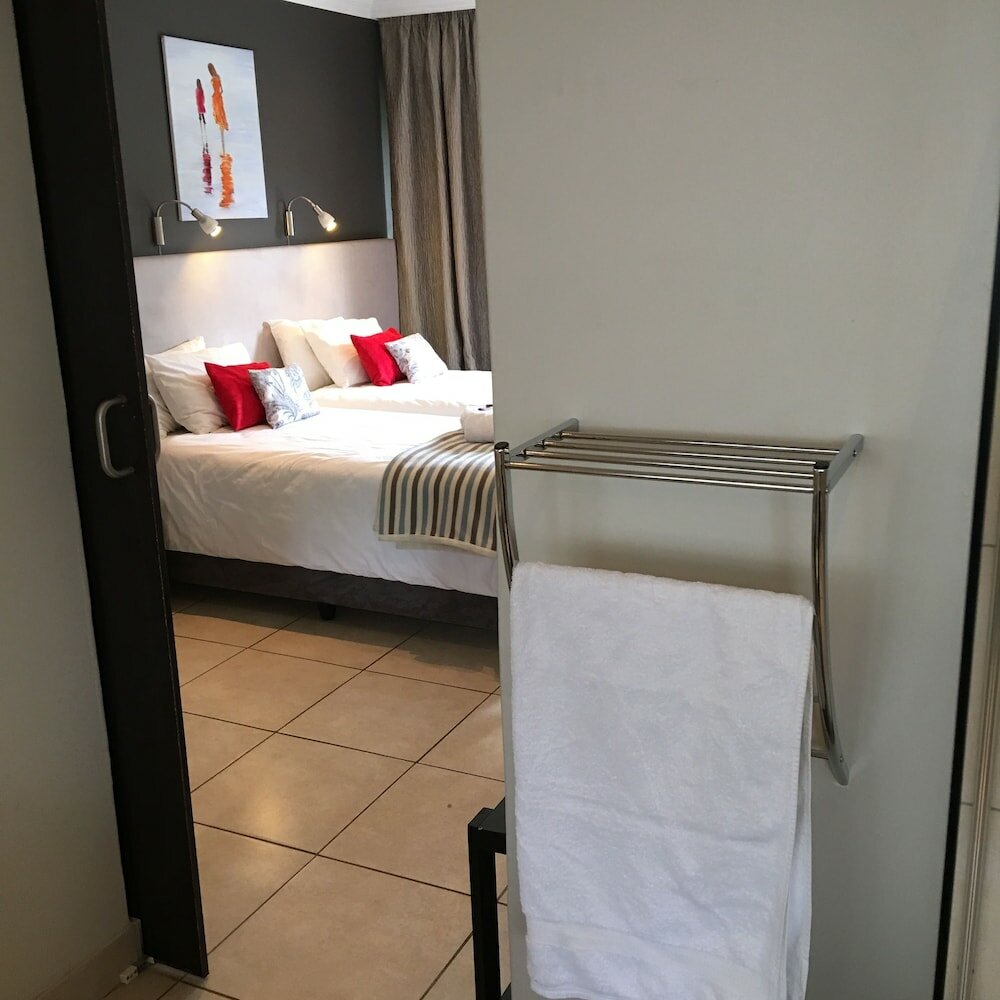 Фото 3Liebeloft Guest House