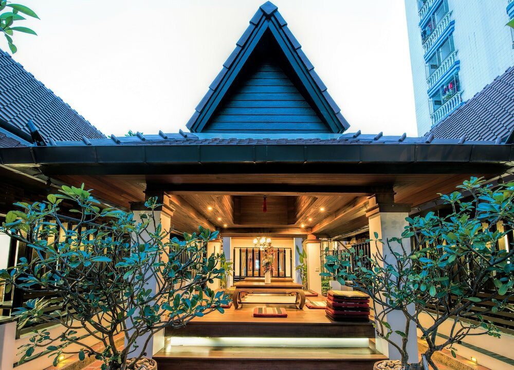 Фото Yotaka Boutique Hotel Bangkok