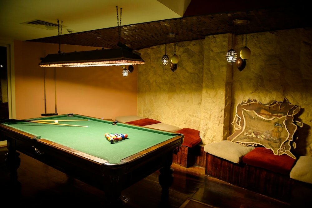 Фото Carols Beau Rivage Hotel