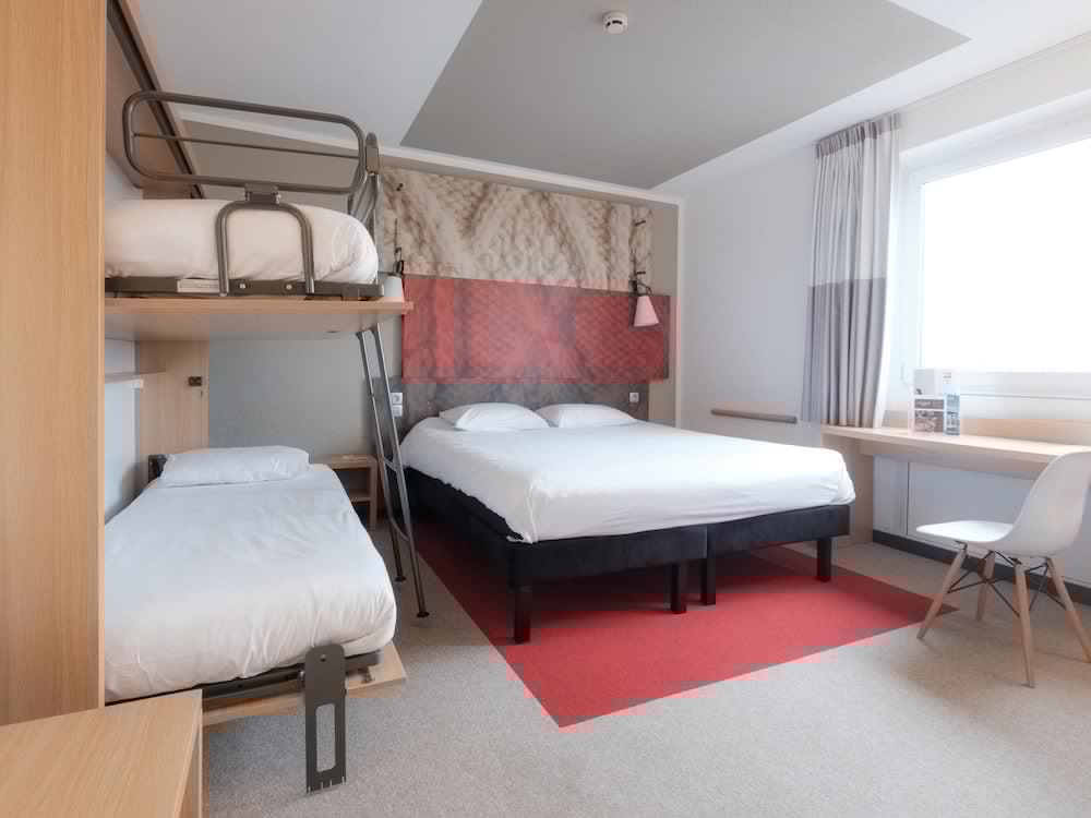 Фото B&b Hotel Mons Gare