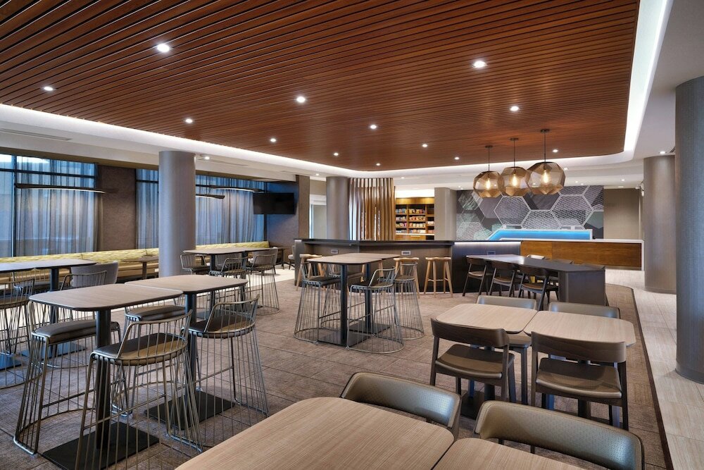 Фото SpringHill Suites by Marriott El Paso Airport