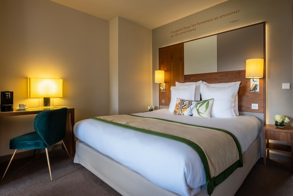 Фото Hotel Le Tourville Eiffel 