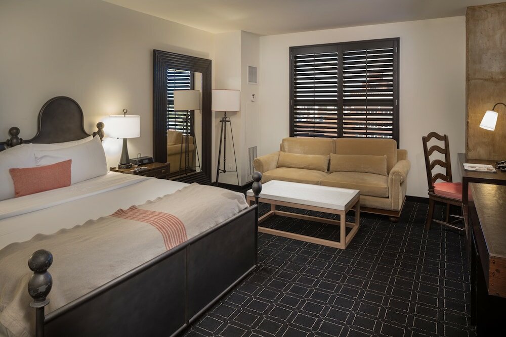 Фото Valencia Riverwalk