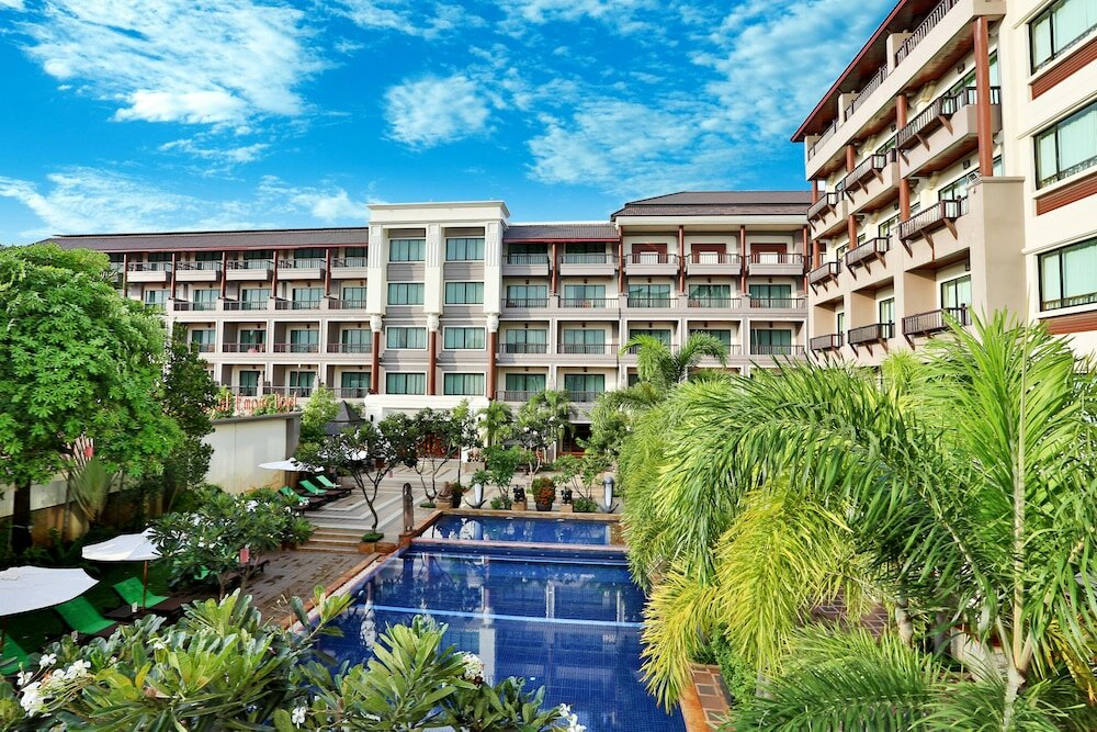 Фото отеля 2