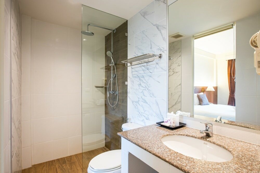 Фото Orchid Garden Hotel