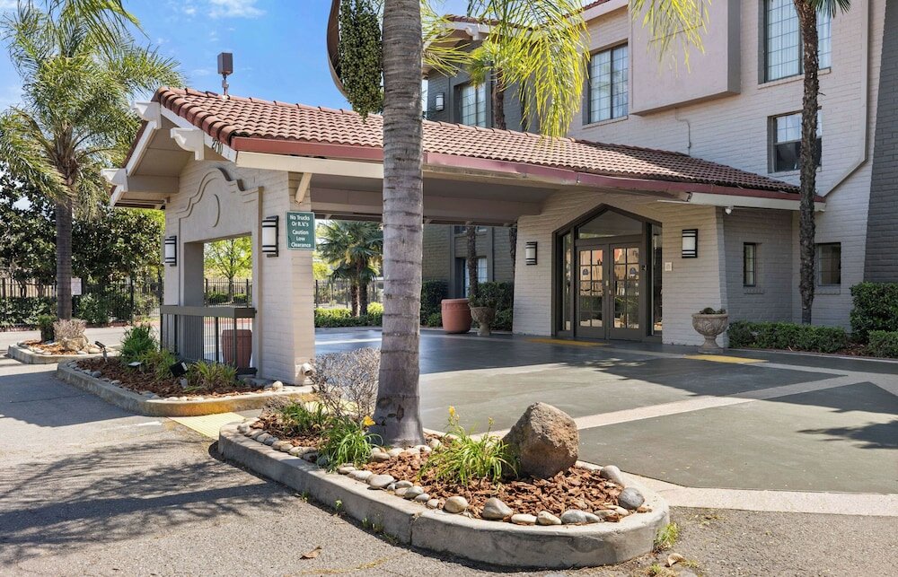 Фото La Quinta Inn by Wyndham Stockton