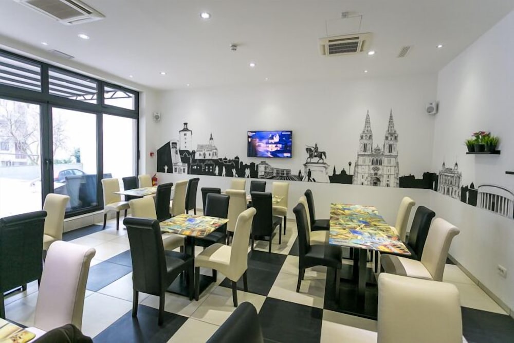 Фото Hostel Moving