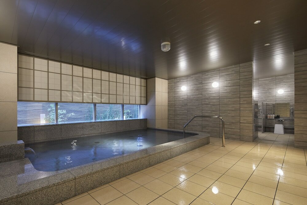 Фото Toyoko Inn Kyoto Gojo-Karasuma