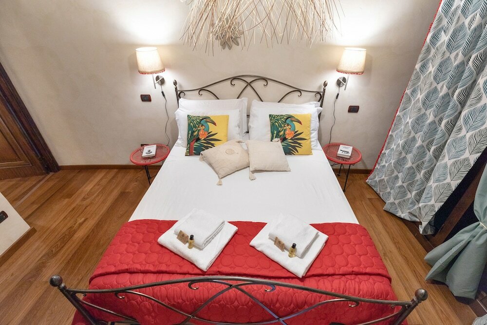 Фото Rome AS you feel - Cancelleria Apartment in Navona