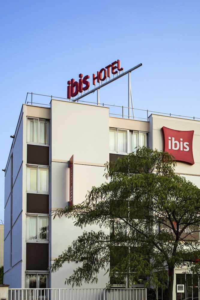 Фото Ibis Saint-Denis Stade Ouest