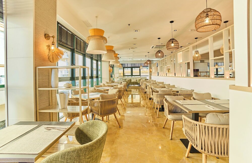 Фото Leonardo Hotel Fuengirola Costa del Sol