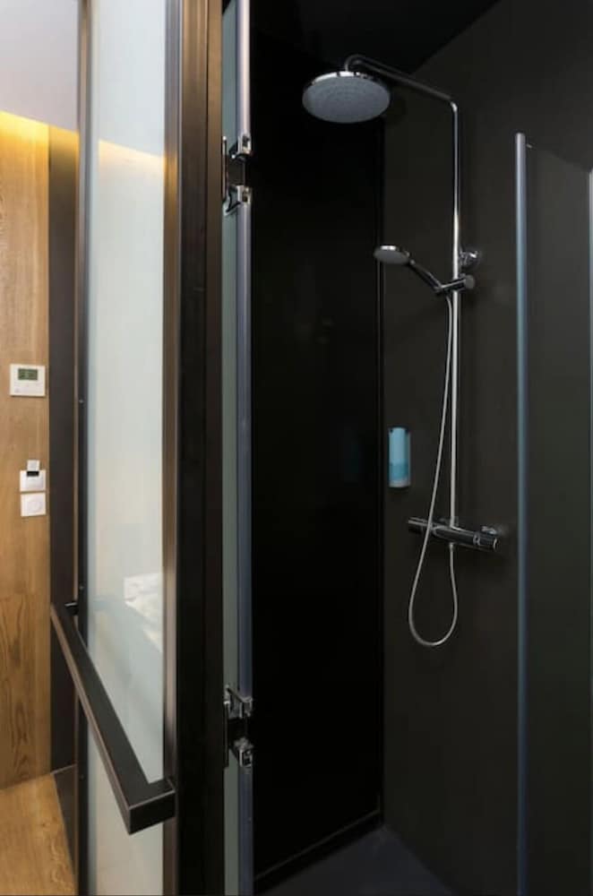 Фото Atypik Hôtel