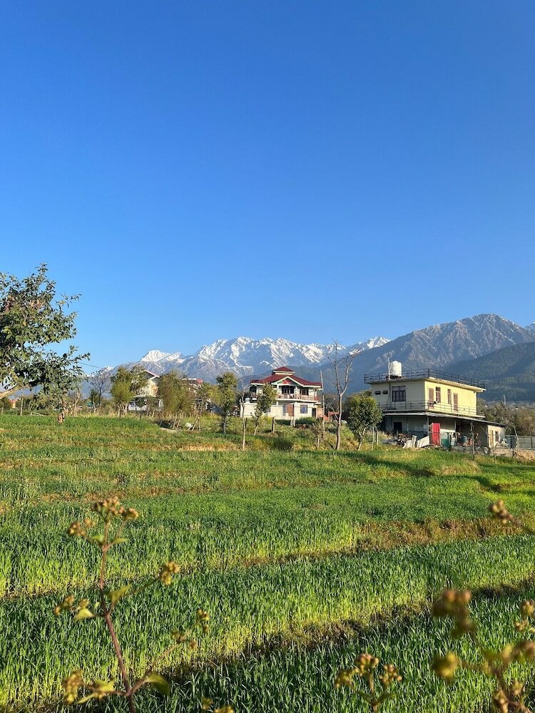 Фото Sterling Banquet and Hotel