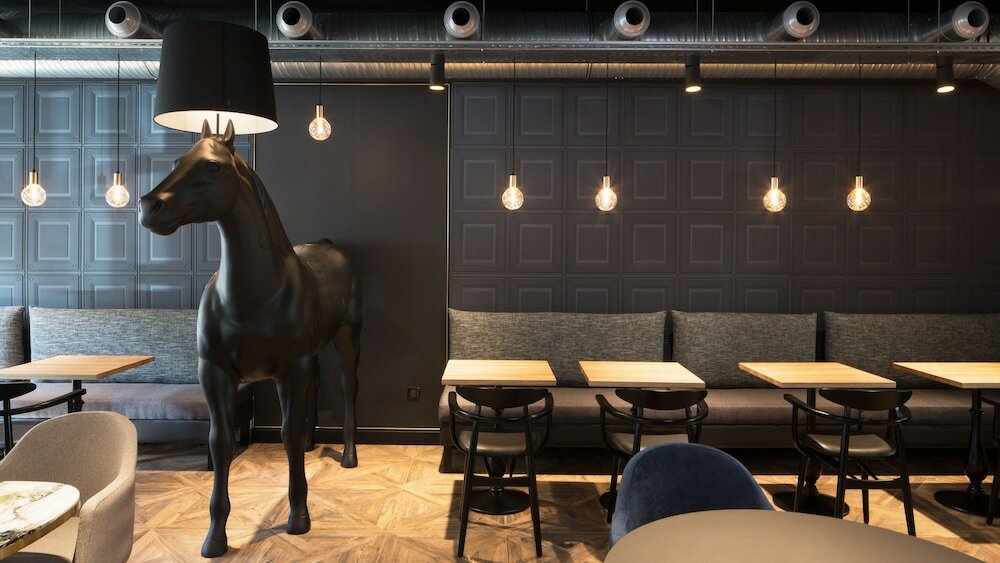 Фото Ibis Styles Laval Centre Gare