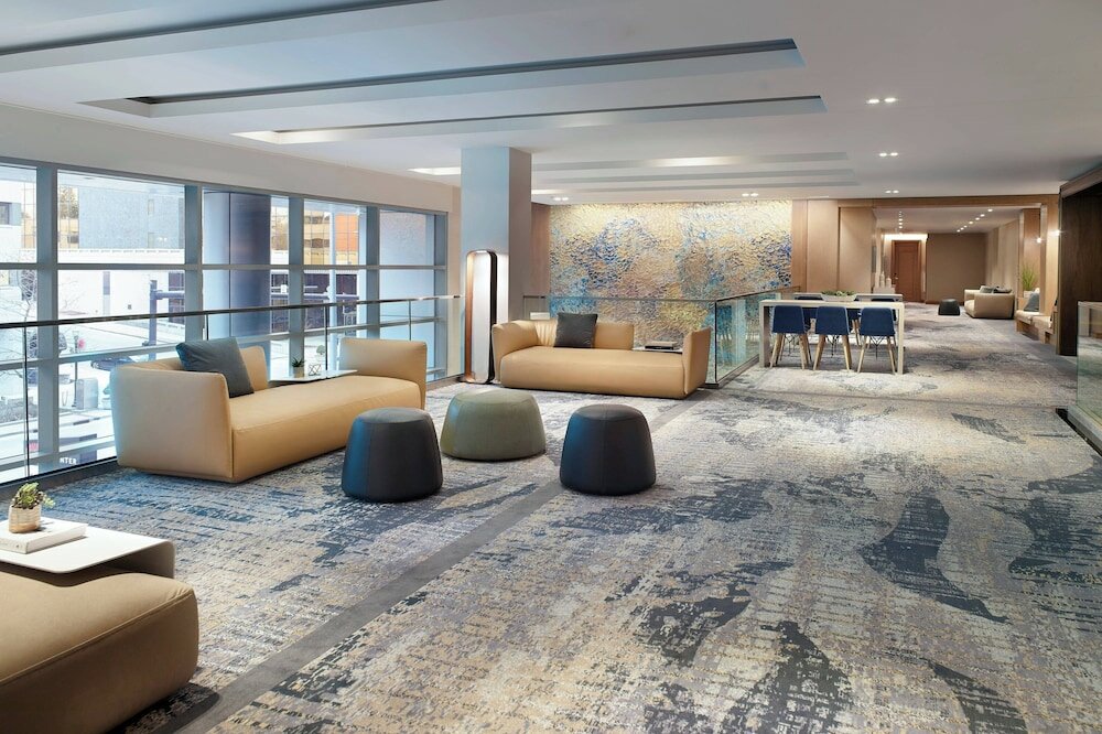 Фото Lexington Marriott City Center