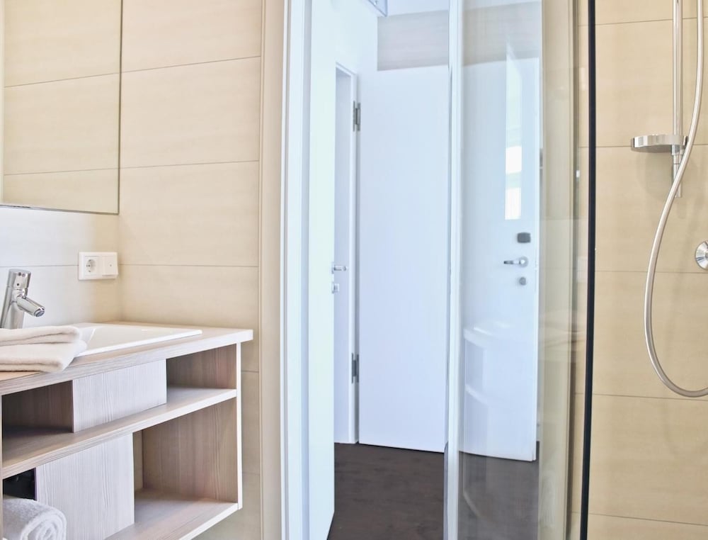 Фото Viva Hotel Lübeck