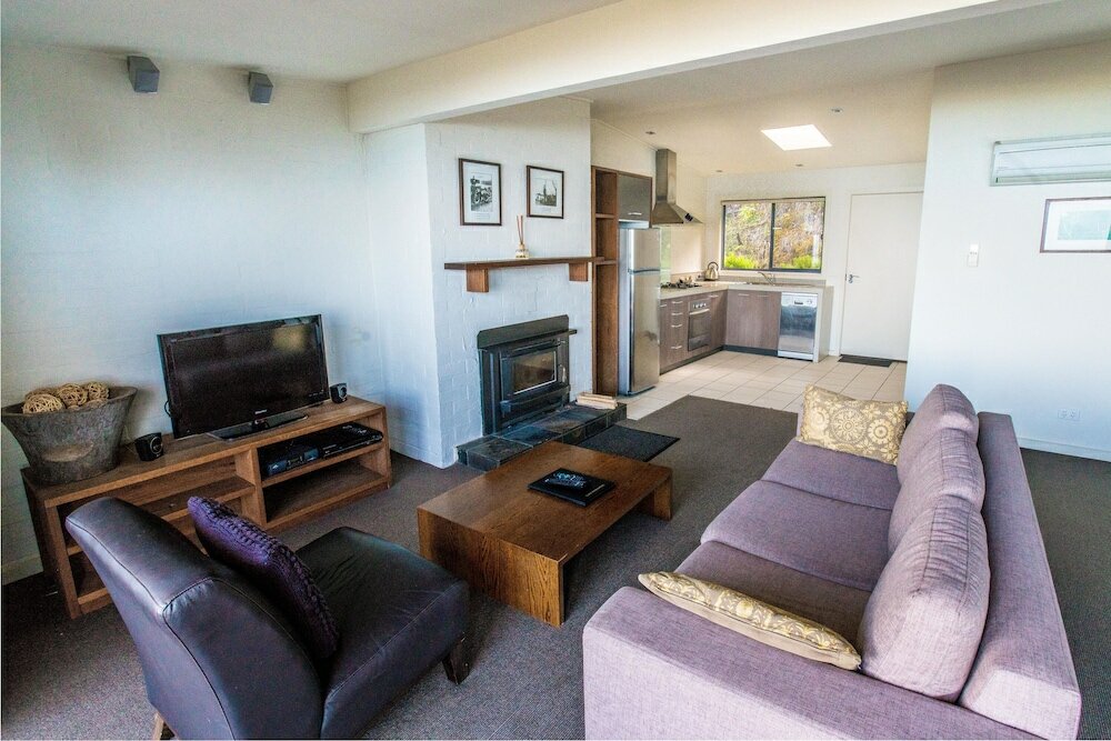Фото Beacon Point Ocean View Villas
