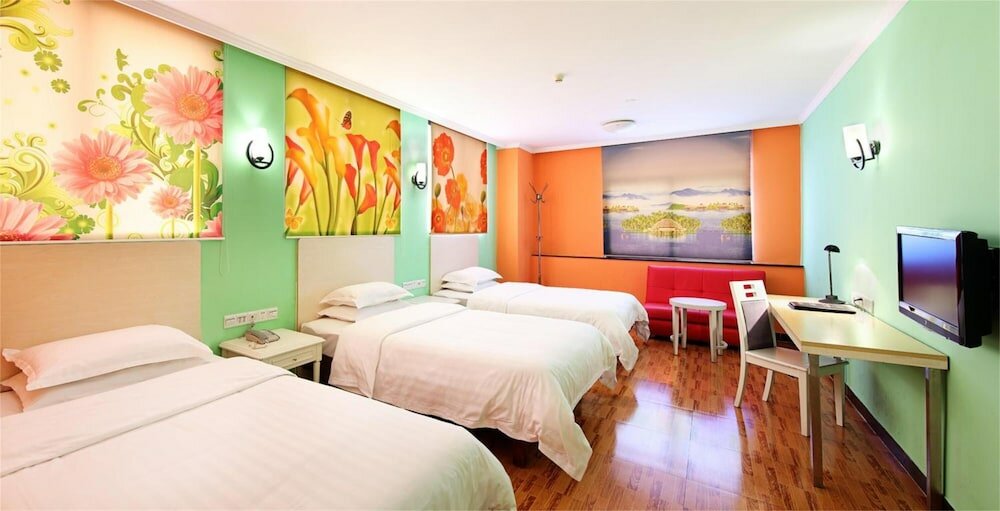 Фото Ln White House Hotel